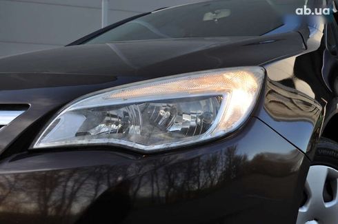 Opel Astra 2012 - фото 13