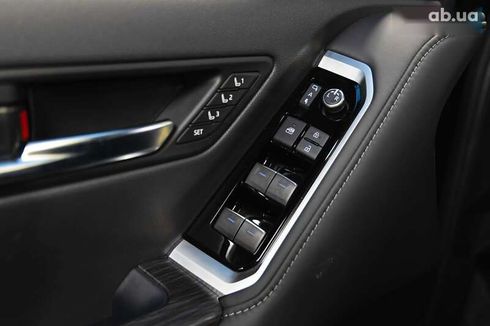 Toyota Land Cruiser 2022 - фото 17