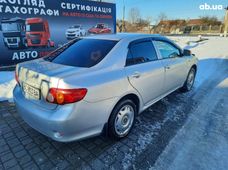 Продаж вживаних Toyota Corolla у Львові - купити на Автобазарі