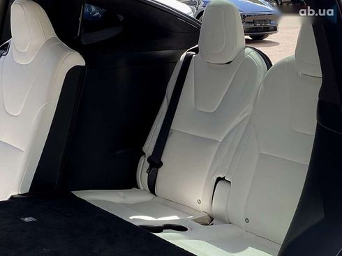 Tesla Model X 2019 - фото 16