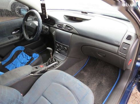 Renault Laguna 2002 - фото 17