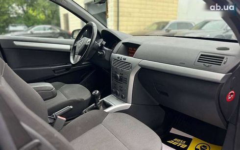 Opel Astra 2009 - фото 19