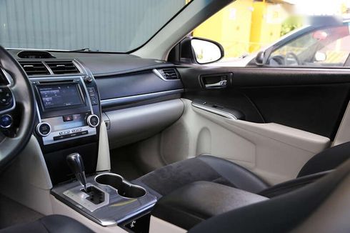 Toyota Camry 2014 - фото 15