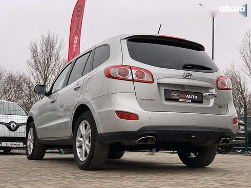 Hyundai Santa Fe 2011 - фото 21