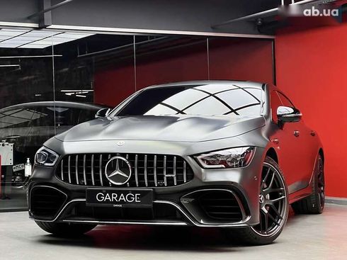 Mercedes-Benz AMG GT 4 2020 - фото 13