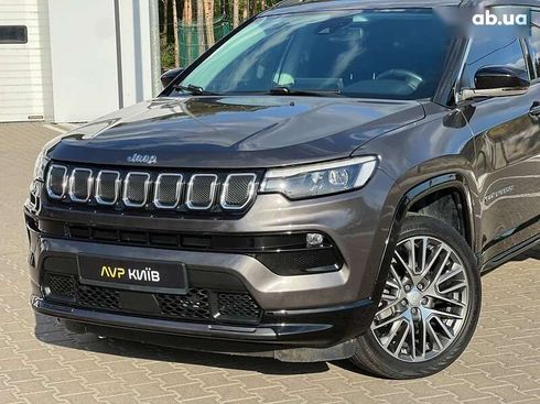 Jeep Compass 2022 - фото 9