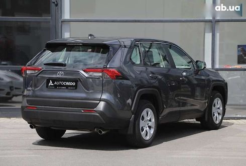Toyota RAV4 2020 - фото 2