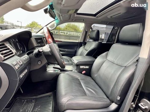 Lexus LX 2011 - фото 23