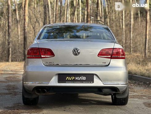 Volkswagen Passat 2012 - фото 17