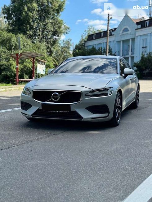 Volvo S60 2020 - фото 2