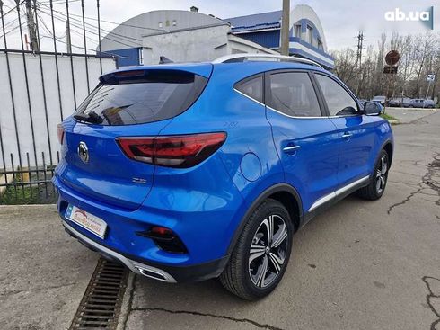 MG ZS 2023 - фото 6