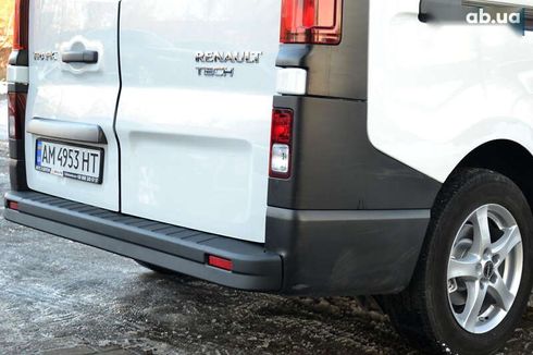 Renault Trafic 2019 - фото 18