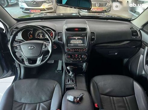 Kia Sorento 2012 - фото 20