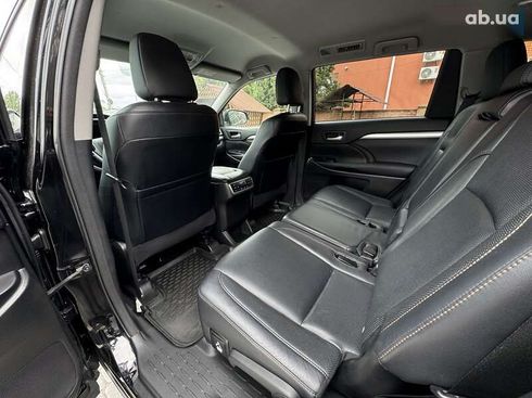 Toyota Highlander 2014 - фото 3