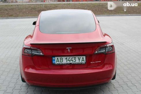 Tesla Model 3 2022 - фото 3