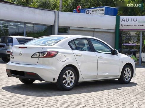Mazda 3 2010 - фото 5