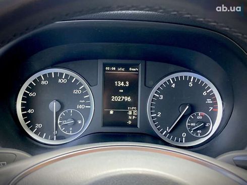 Mercedes-Benz V-Класс 2018 - фото 18