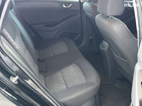 Hyundai Ioniq 2017 черный - фото 17
