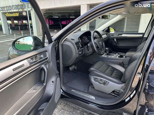Volkswagen Touareg 2015 - фото 11