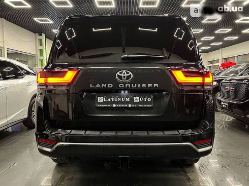 Toyota Land Cruiser 300 2021 - фото 22