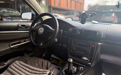 Volkswagen Passat 2001 - фото 17