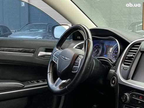 Chrysler 300 2018 черный - фото 53