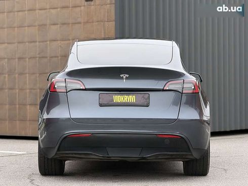 Tesla Model Y 2022 - фото 18