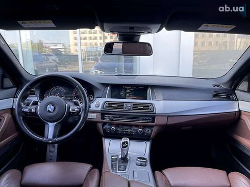BMW 5 серия 2014 - фото 14