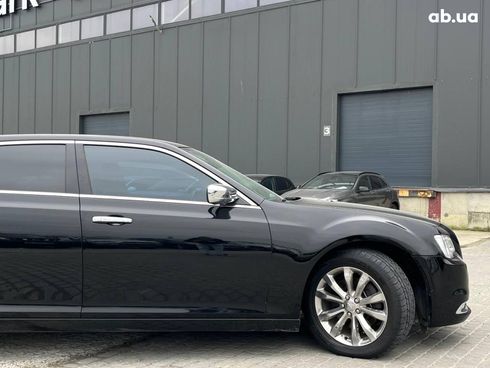 Chrysler 300 2018 черный - фото 19