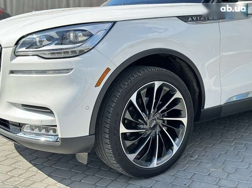 Lincoln Aviator 2022 - фото 12