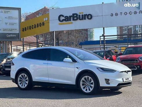 Tesla Model X 2019 - фото 15