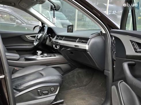 Audi Q7 2018 - фото 10