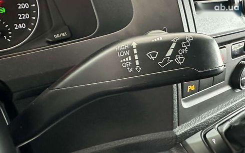 Volkswagen Caravelle 2019 - фото 17