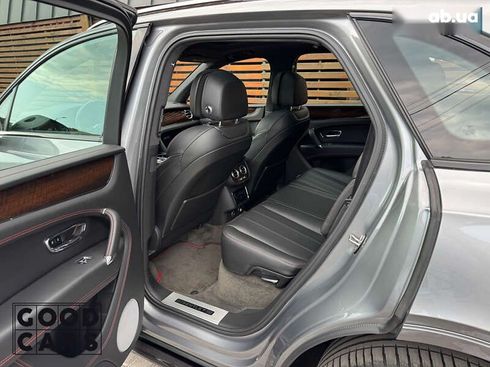 Bentley Bentayga 2017 - фото 27