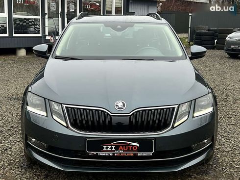 Skoda Octavia 2020 - фото 2