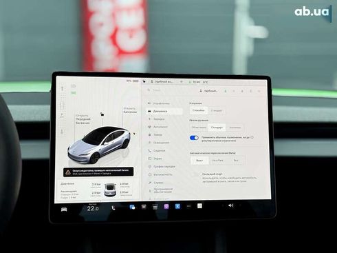 Tesla Model 3 2025 - фото 19