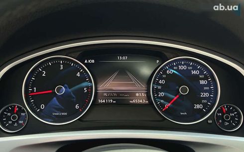 Volkswagen Touareg 2016 - фото 26