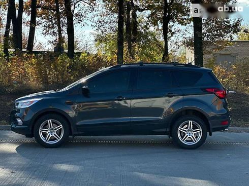 Ford Escape 2018 - фото 7