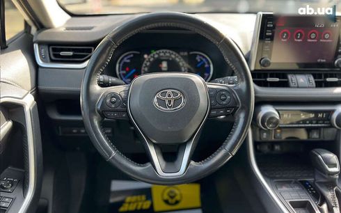 Toyota RAV4 2019 - фото 15