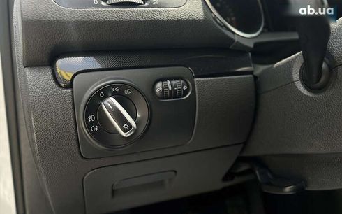 Volkswagen Golf 2010 - фото 18