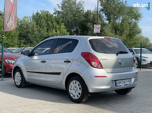 Hyundai i20 2014 - фото 19
