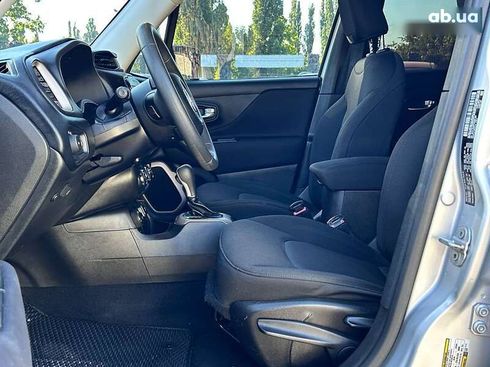 Jeep Renegade 2016 - фото 13