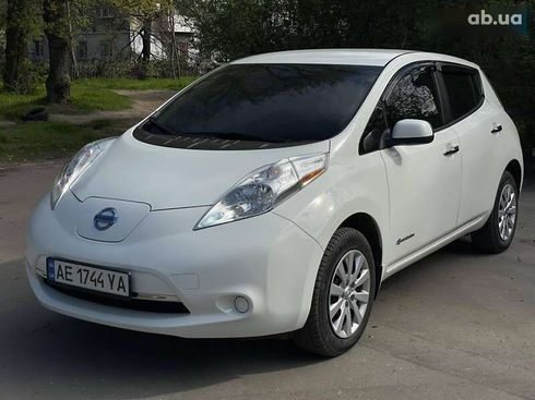 Nissan Leaf 2016 - фото 8