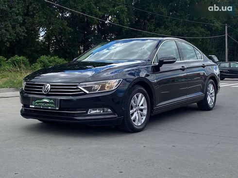 Volkswagen Passat 2017 - фото 6