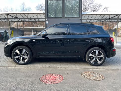 Audi Q5 2023 черный - фото 12