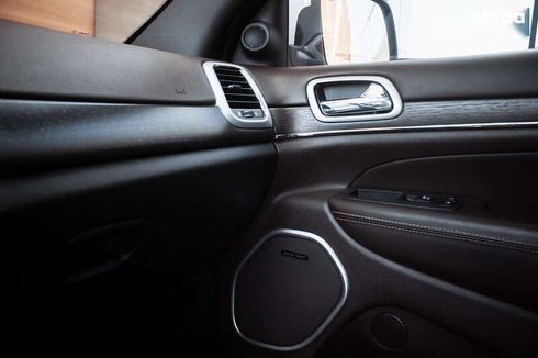 Jeep Grand Cherokee 2017 - фото 25