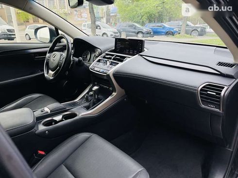 Lexus NX 2018 - фото 13