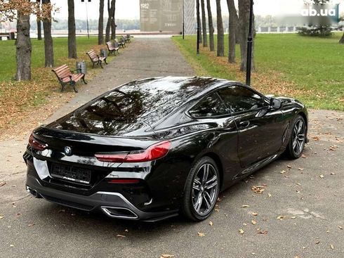BMW 8 серия 2024 - фото 30