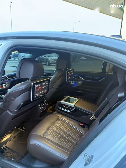 BMW 7 серия 2020 - фото 16