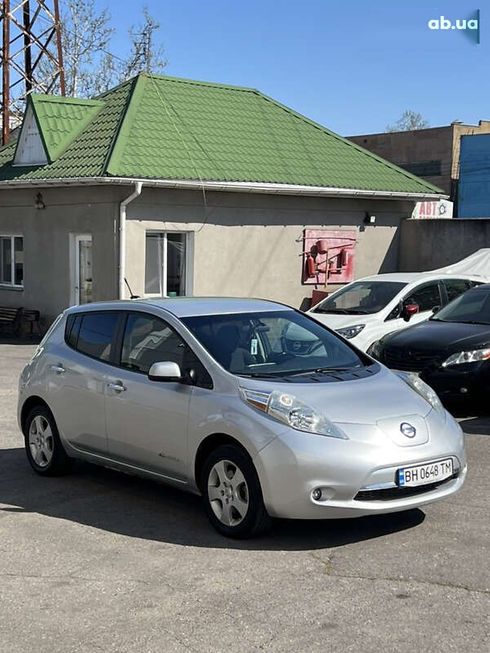 Nissan Leaf 2014 - фото 2